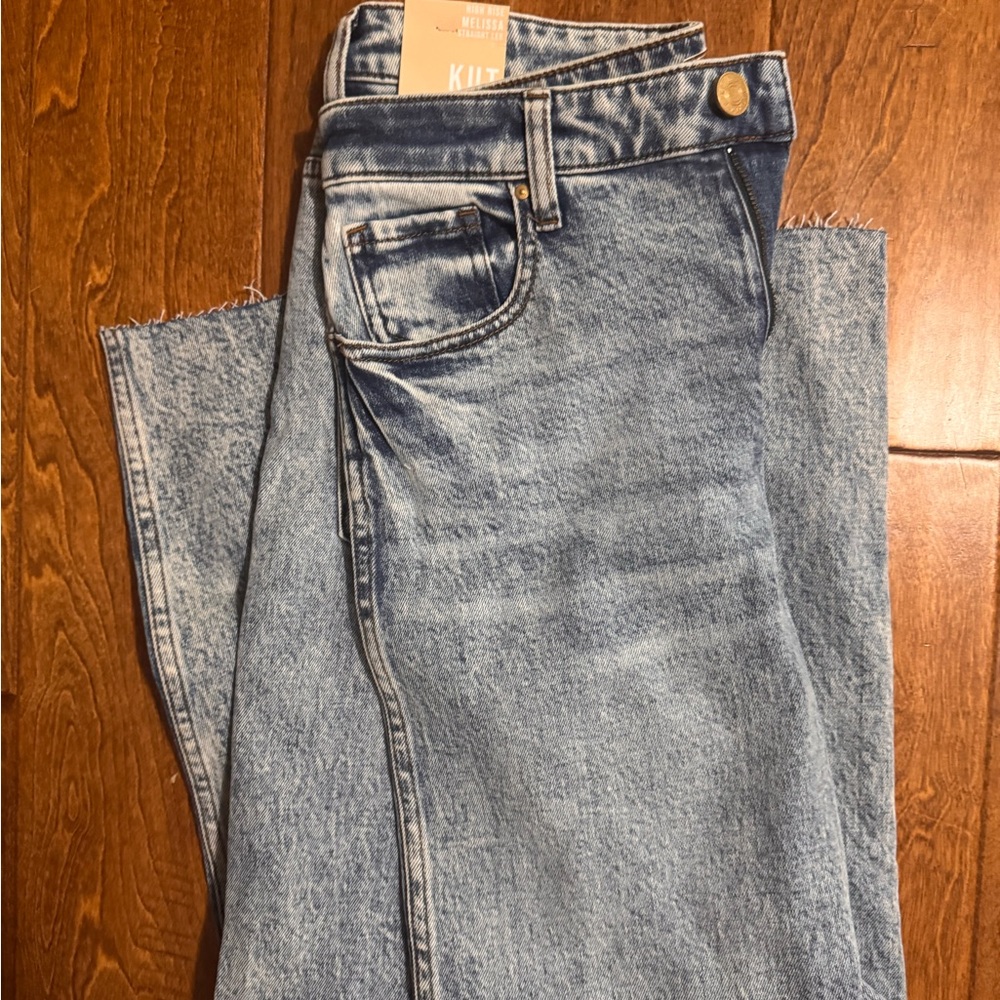 KUT from the Kloth women’s Light Blue Straight Jeans